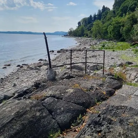 La Dell'artista Swimming Pool And Air Conditioning * Stresa