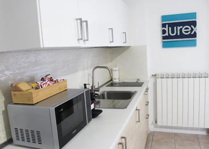 Apartament La Dell'artista Swimming Pool And Air Conditioning Stresa